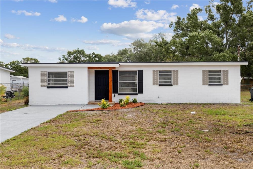 903 Maydell Ct Tampa